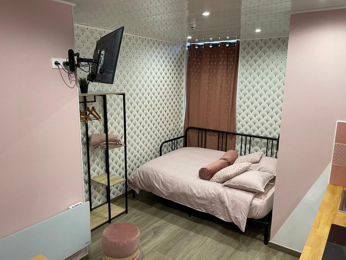 Capstay Color Valenciennes & Netflix Trith-Saint-Leger Exteriör bild