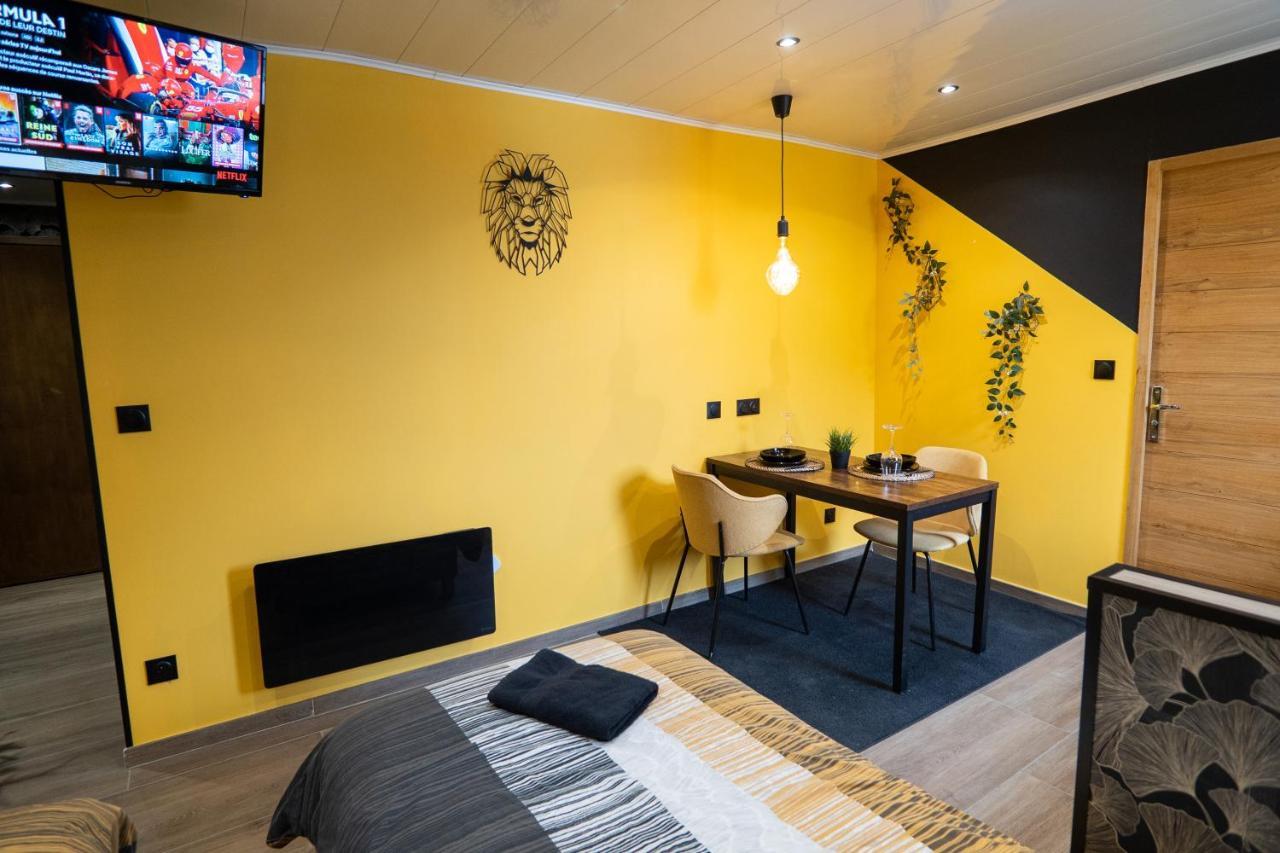 Capstay Color Valenciennes & Netflix Trith-Saint-Leger Exteriör bild