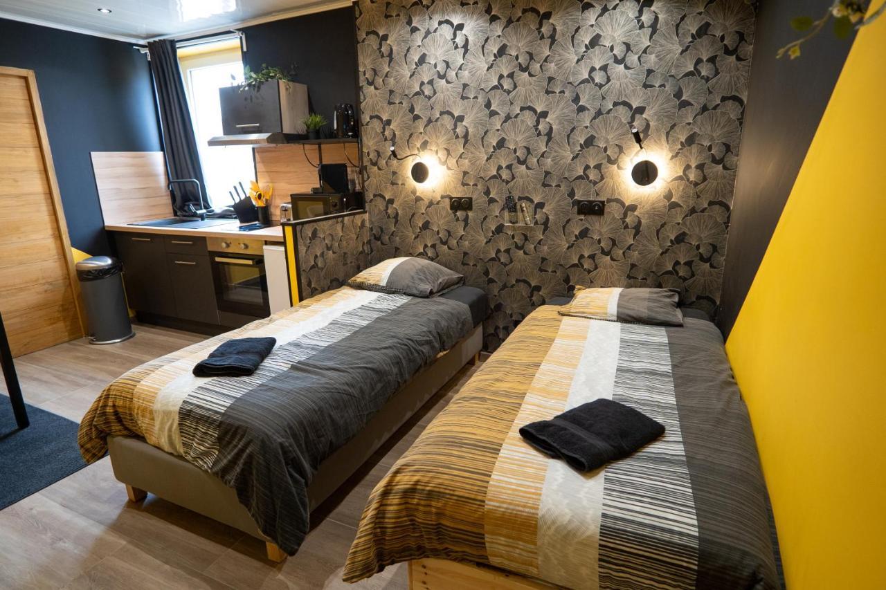 Capstay Color Valenciennes & Netflix Trith-Saint-Leger Exteriör bild